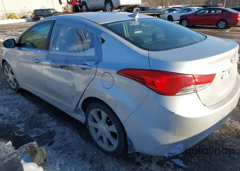 2013 Hyundai Elantra Limited z USA, uszkodzony, nr VIN KMHDH4AE3DU664069